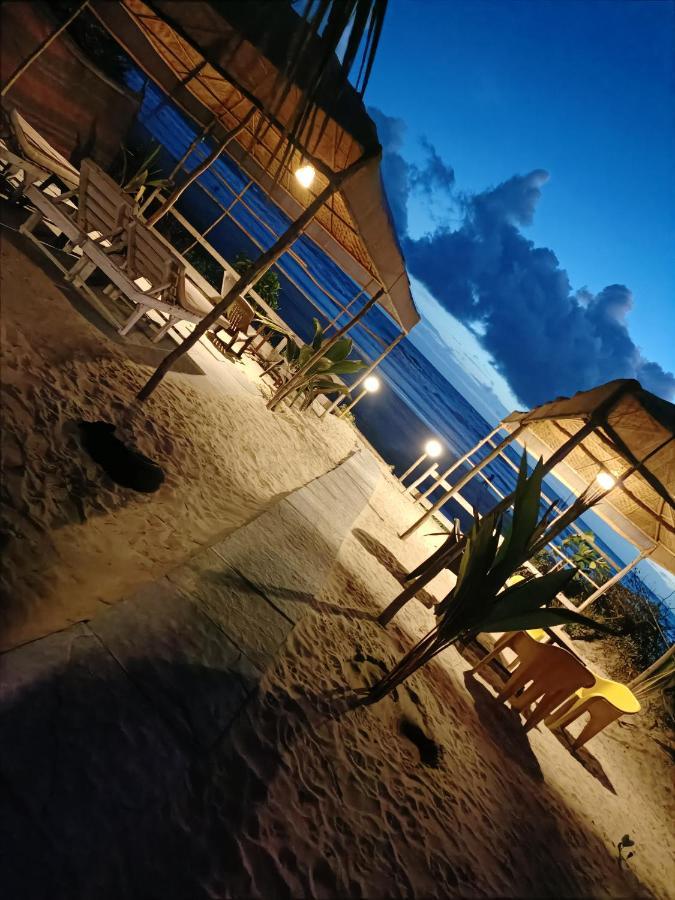 Shantaram Beach Huts Arambol Eksteriør billede